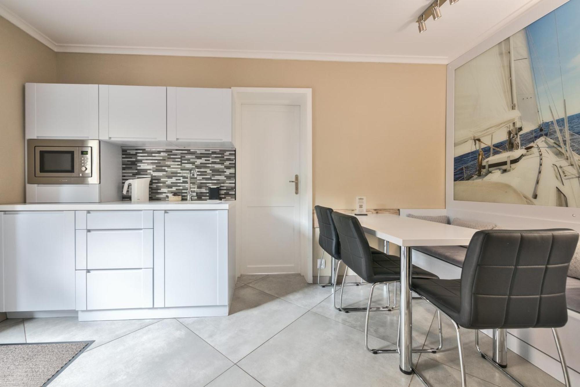 Dom & House - Apartments Villa Elen โซพอต ภายนอก รูปภาพ